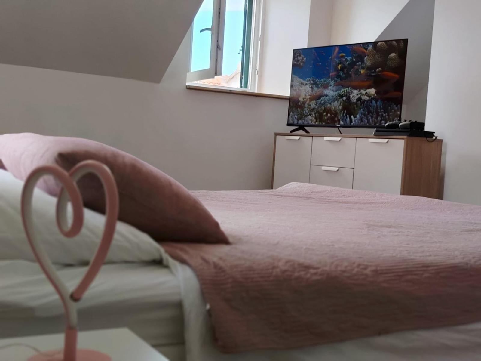 Ema Apartment Prvic Sepurine Exterior foto